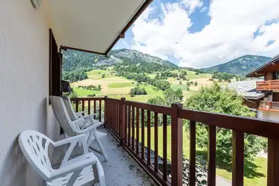 Image de Chez Florent - Appt vue montagne avec piscine