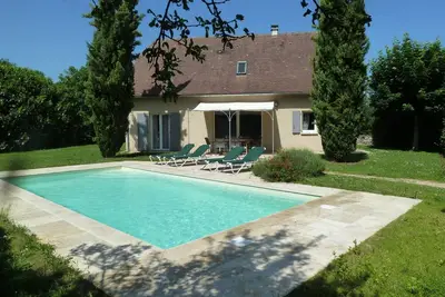 Image de Maison avec piscine privée à Loubressac proche vallée Dordogne et Rocamadour