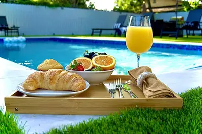 Image de CasaMia • Private Pool • 2br/2ba • Sleeps 6 • Near Wynwood