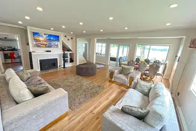 Image de Charming  Cottage on Lake Simcoe