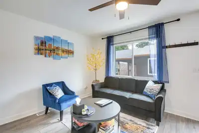 Image de Dayton Condo w/ Courtyard < 3 to Downtown!