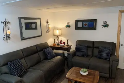 Image de Charming 3-bedroom mobile home with Starlink WiFi in serene area of Stephenville