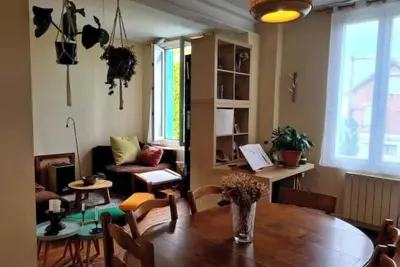 Image de Duplex avec jardin proche métro ligne 11 animaux de compagnie accepté