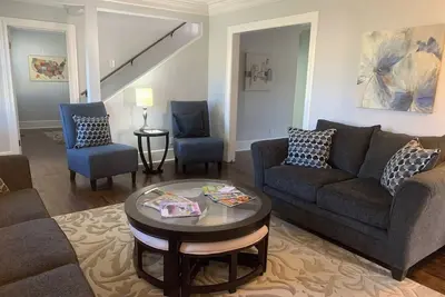 Image de Gorgeous 5 bedroom home