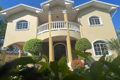 Image de Casa Familiar, donde disfrutarás de un relajante alojamiento.