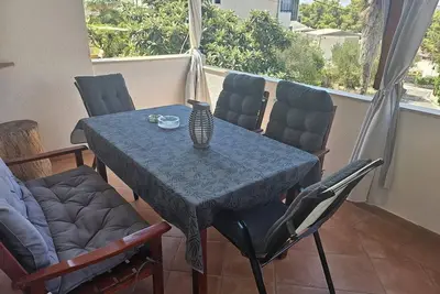 Image de Appartement de deux chambres avec la terrasse et la vue sur le mer Okrug Gornji, Ciovo (A-23007-c)