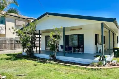 Image de Low Set 3 Bedroom Home on the Esplanade