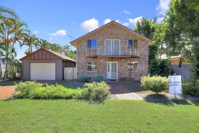 Image de Easy Stroll to the Beach or Bowls Club