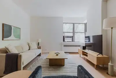 Image de Fabulous Ues Studio w/ Elev & W/D, nr Museum Mile, by Blueground