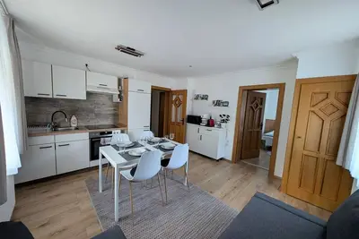 Image de Upper Floor, 2-Room Apartment-kl. Z. with double bed - Haus im Hochtal