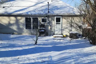 Image de Easy access to Iu, Downtown, Bryan Park, Coffee Shops and Restaurants