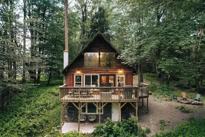 Image de Lakefront Cabin with kayaks & 5 mins to hiking trails