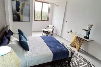Ocean View Luxury Rm#3 @ Penthouse Living Nyali