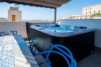 Image de La Casa dei colori - Deux Chambres Appartement, Couchages 6