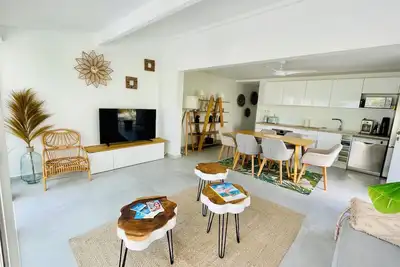 Palm Beach House, Superbe 2 Chambres sur la plage