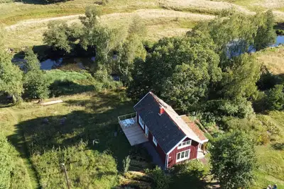 Image de Neues Traumhaftes Ă–kohaus Direkt am Fluss auf Permakulturhof Mitten in Smaland