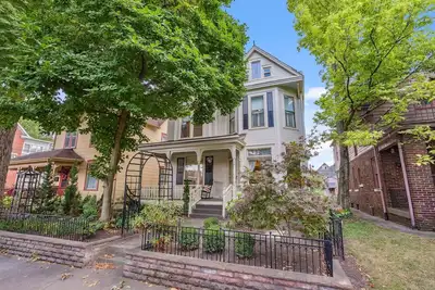 Image de Amazing Location! Short North Victorian Oasis 5-bedroom w Hot Tub and Peleton