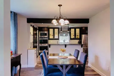 Image de Fortside Comfort~3 Br~Gourmet Kitchen~Pet Friendly