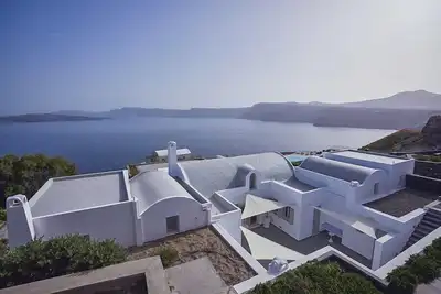 Stunning 5-Bedroom Villa Caldera View Private Pool