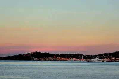 Image de À Quelques Pas de la plage maison de Hameau Golfe de Saint-Tropez