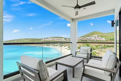 Image de Indigo Oceanfront Condo Penthouse - Unit 3, Indigo Oceanview Terrace Penthouse