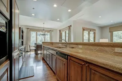 Image de 3br Condo Luxurious Retreat in Arrowhead