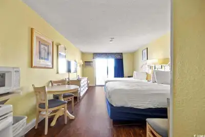 Image de Double Queen Suite with Stunning Ocean Views! Sea Mist 51111