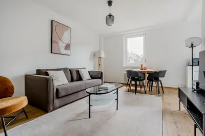 Image de Blueground | St. Johann, w/d, balcony, nr market