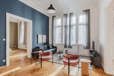 Image de Cool Neubau 3br, Furniture, Decor & Kitchen, by Blueground