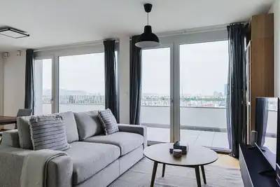 Image de Marvelous Landstraße 3br w/ Rooftop Terrace & Elevator, by Blueground