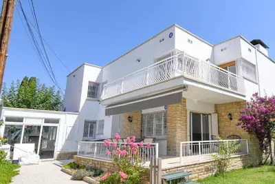 Image de Villa privée, à 150 mètres de la plage