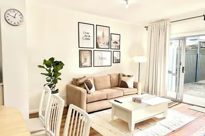 Image de Heartwarming 3br-Townhouse/Parking/Netflix/Wifi/Close to City