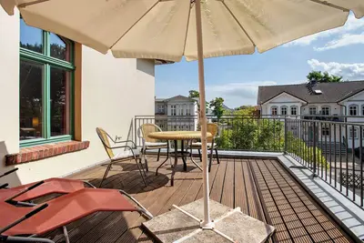 Image de Villa 'Traumschlößchen 100 M Vom Strand' avec terrasse privée et Wi-Fi