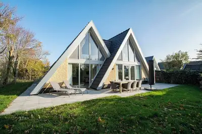 Image de Maison de vacances de luxe bord de mer et dunes