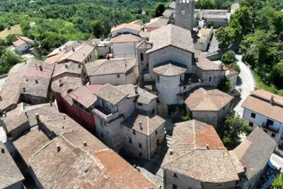 Image de Adorable lodging in the Sabine mountains about an hour's drive from Rome.