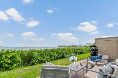 Image de Strandgut - 2 terraces, barbecue, waterfront  sauna, shower, charging station