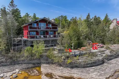 Image de Norse Nook Waterfront w/ Hot Tub & Sauna