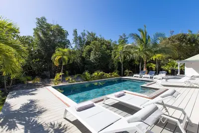 Image de Villa Monchal 2br in Terres Basses by Personal Villas - Stunning Luxurious Haven