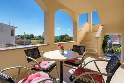 Appartement Nikol by Interhome