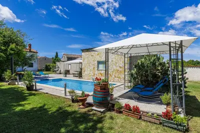 Image de Pinezici by Interhome