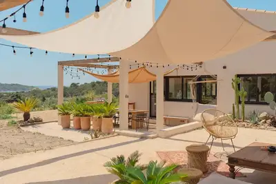 Image de Villa climatisée, superbe vue sur la mer et les îles, 4 chambres, petite piscine