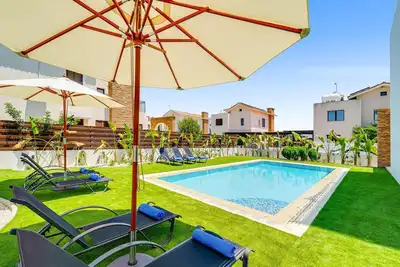 Image de Villa Dara by Ezoria Villas