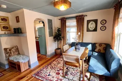 Image de Entire rental unit in Charleston, South Carolina