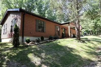 Image de 4 Bedroom Cabin Retreat