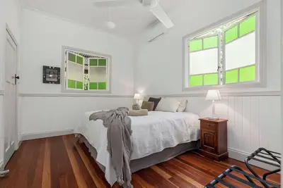 Image de Reconnect with the earth and each other in this private 1920’s haven.