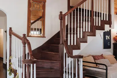 Image de Tranquil Pet-Friendly Bungalow in Midtown Springfield with High-Speed Wi-Fi