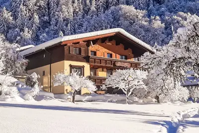 Image de Haus Corinna by Interhome