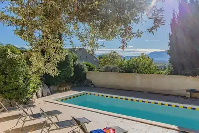 Image de Lumière by Interhome