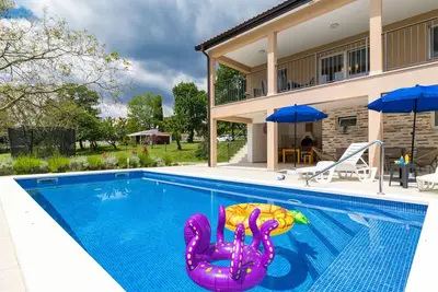 Maison Marina by Interhome