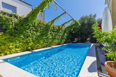 Appartement Gabi by Interhome